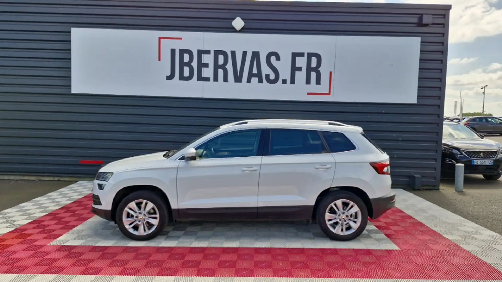 Skoda Karoq 2.0 TDI 150 CH SCR STYLE Blanc - 2