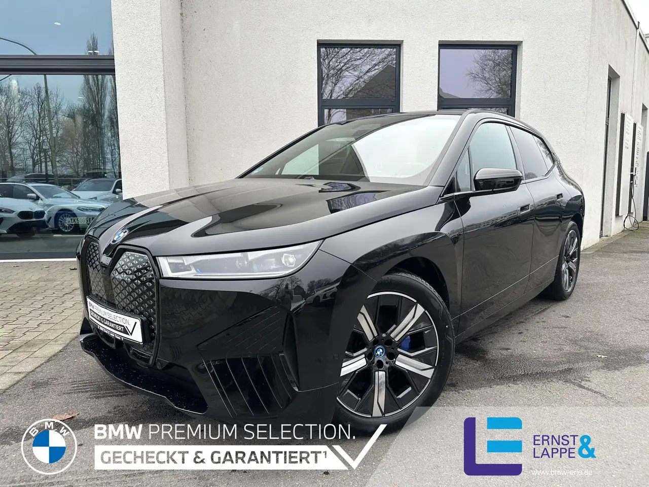 BMW iX