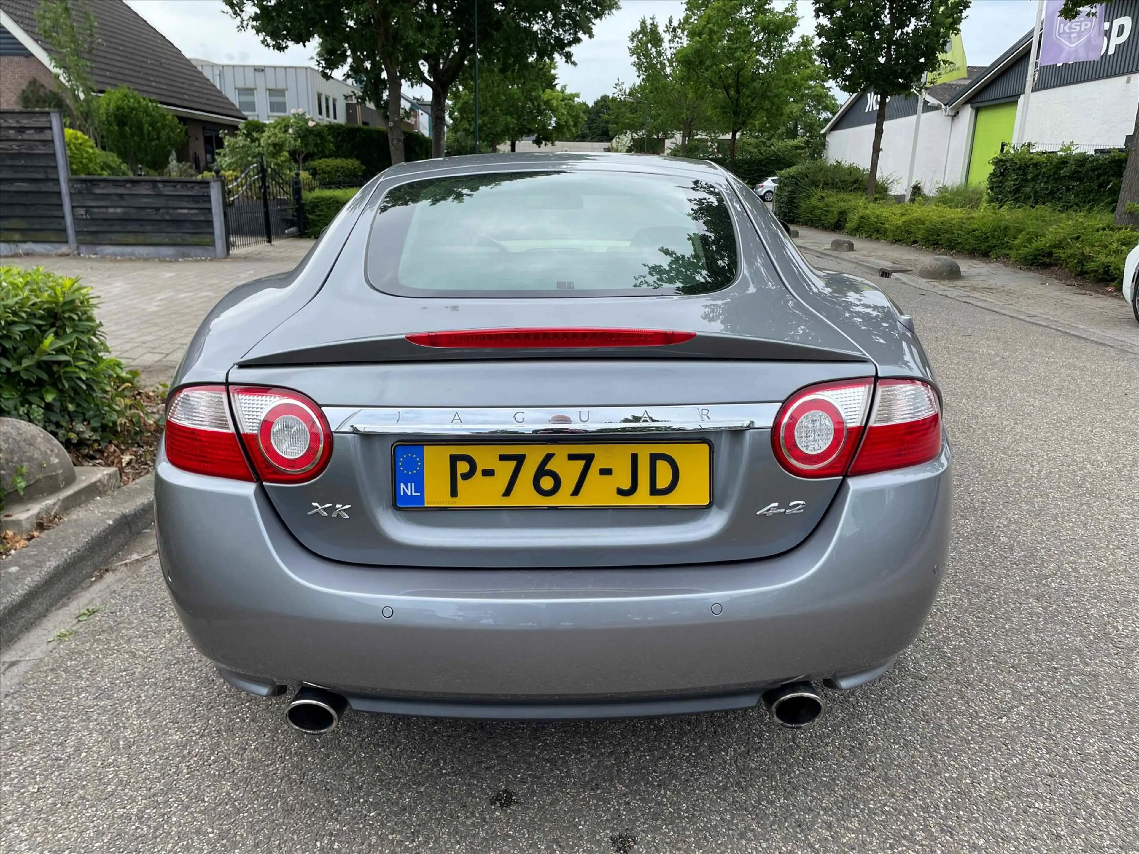 Jaguar XK 4.2 COUPE AUT — photo 4
