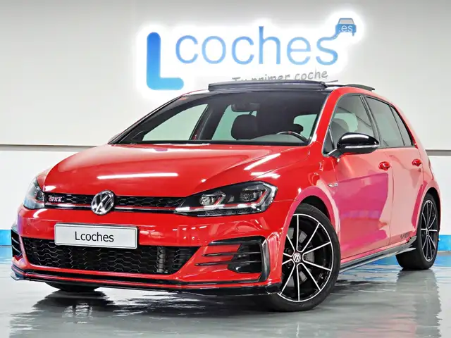 2019 Volkswagen Golf in Red for sale