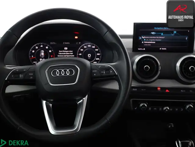 Audi Q2 view 14