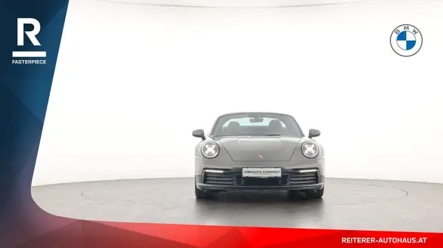 Porsche 911 view 2