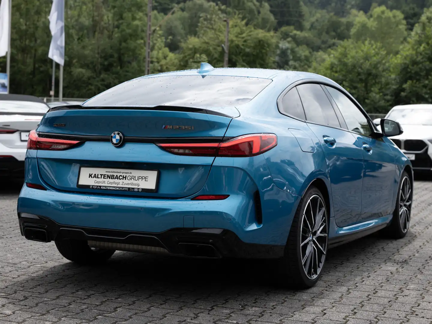 BMW 235 Mi Gran Coupe xDrive ACC PANO HUD KAMERA Bleu - 2