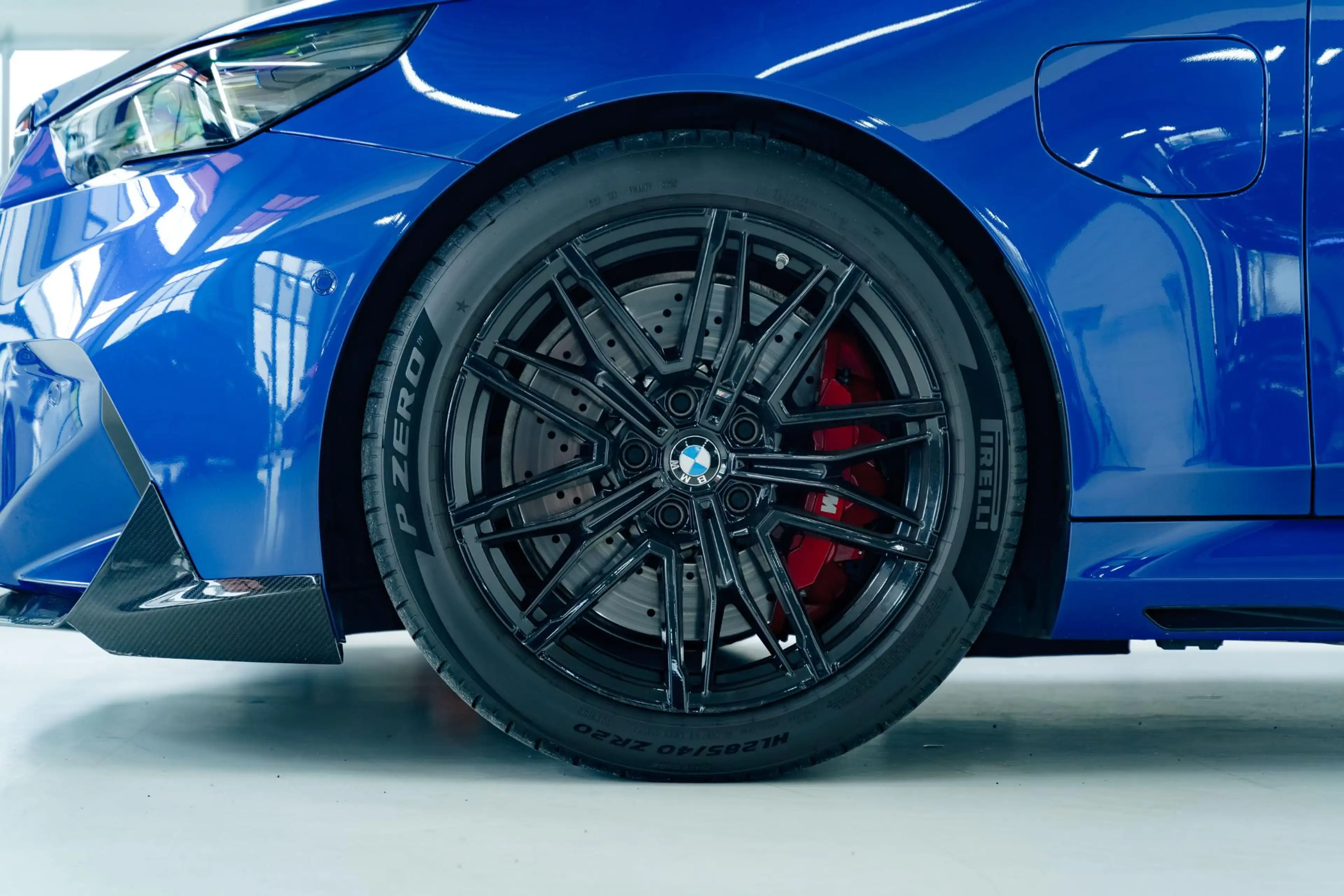 BMW M5 5-serie | B&W Audio | M-Performance CF Exterieur | — photo 12