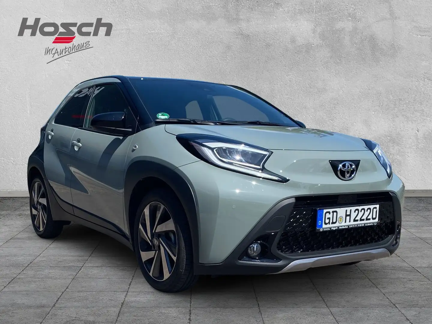 Toyota Aygo Explore Gris - 1