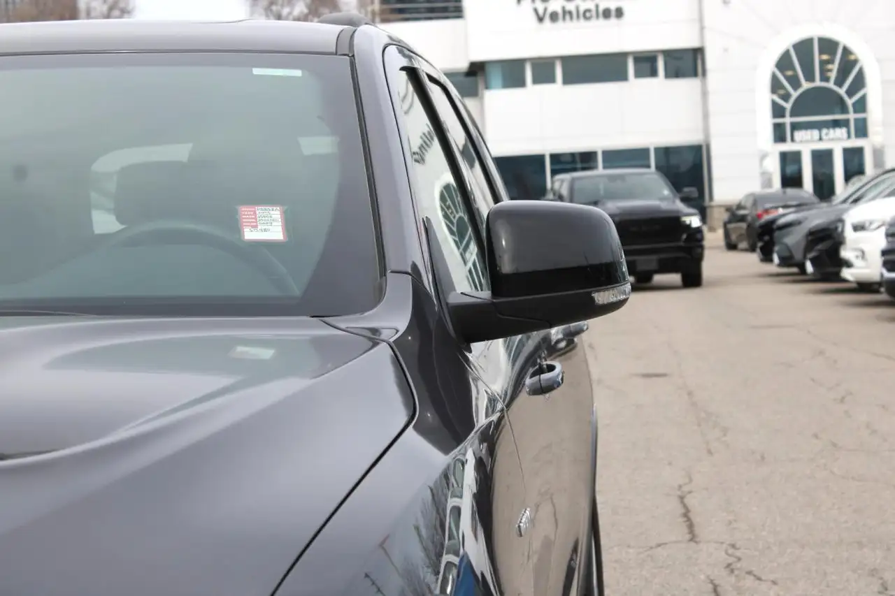 Dodge Durango снимка Dodge Durango