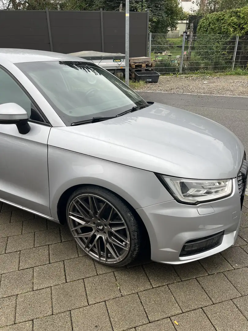 Audi A1 1.4 TFSI Sportback cylinder on demand S tronic spo - 2
