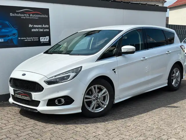 Ford S-Max S-MAX Titanium 2,0 TDCI 209 PS Sportpaket LED Navi