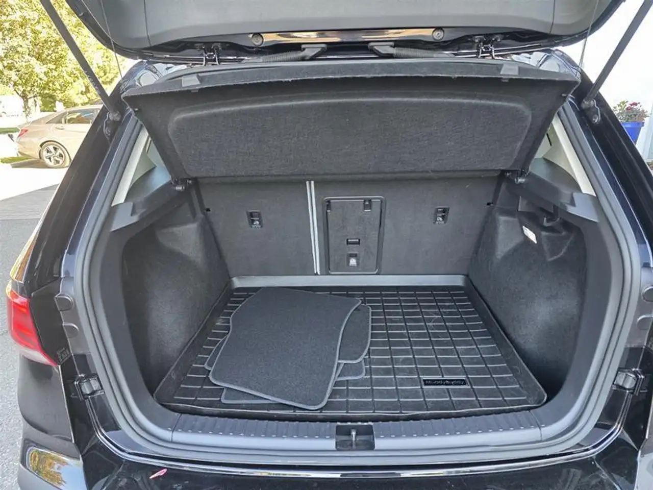 Volkswagen Taos снимка Volkswagen Taos