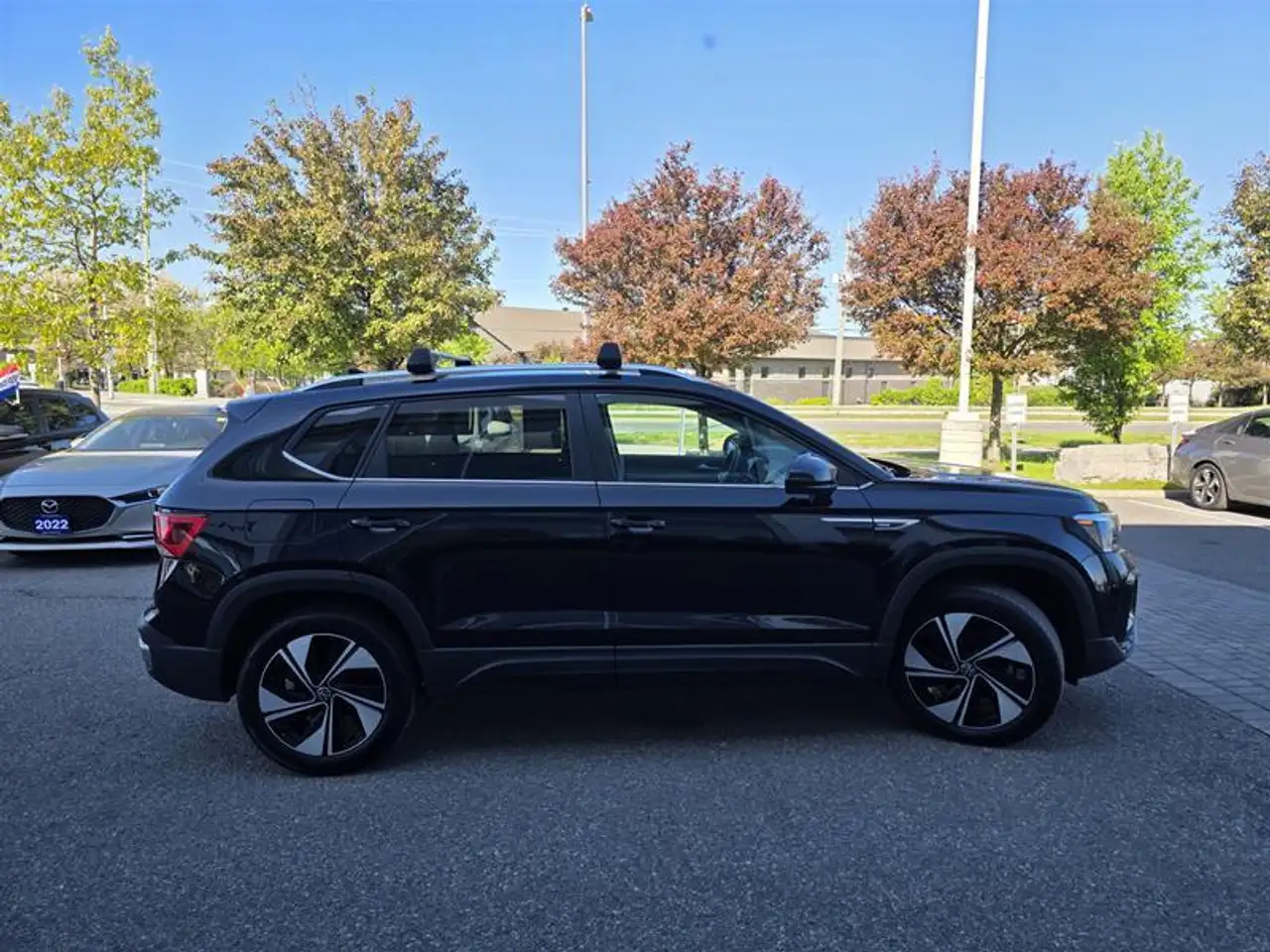 Volkswagen Taos снимка Volkswagen Taos