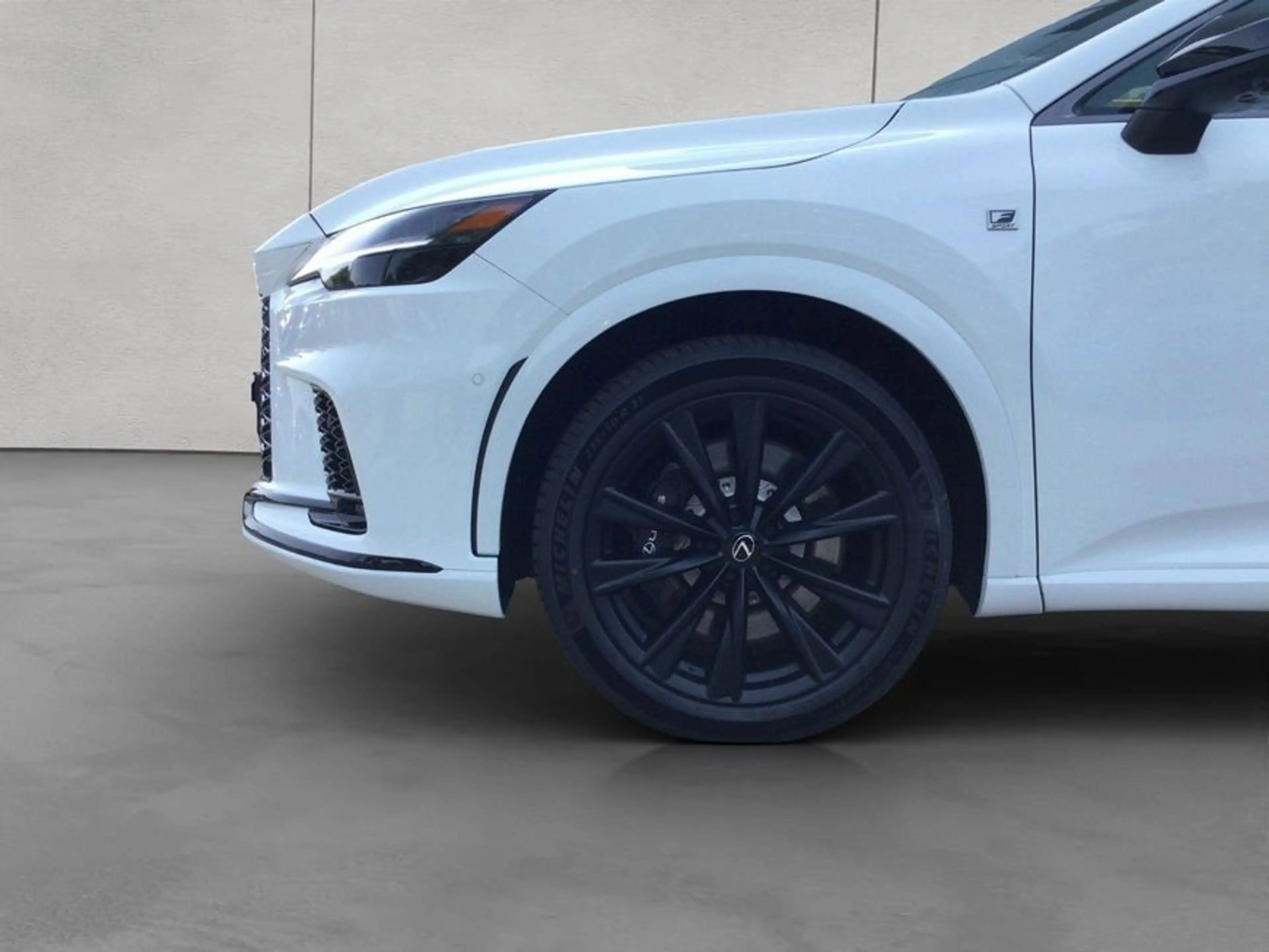 Lexus Others RX500h F-Sport Perform. +All Extras MMY2026 — photo 14