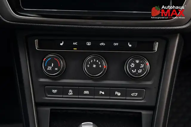 Volkswagen Touran view 15