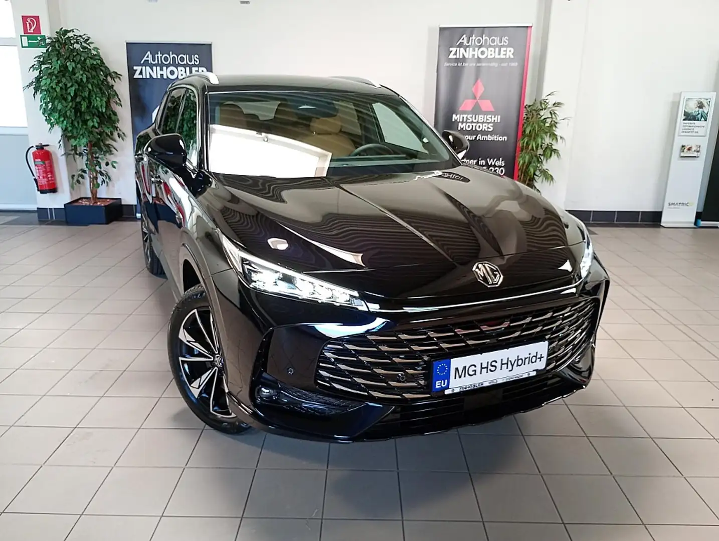 MG HS HEV+ Luxury  Aut. Noir - 2