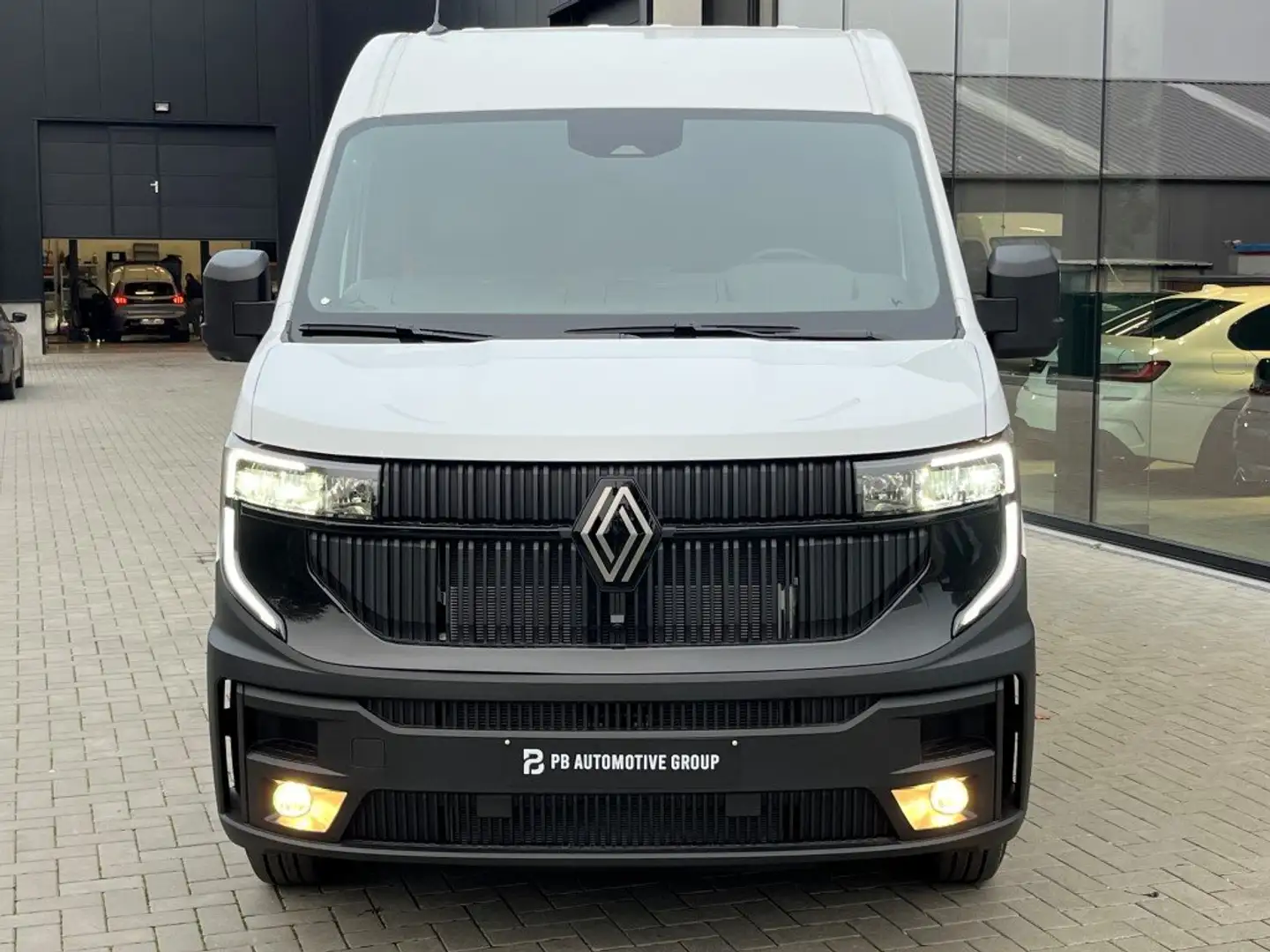 Renault Master L3 / L2 H2 NIEUW MODEL 2025 150pk manueel Bianco - 2