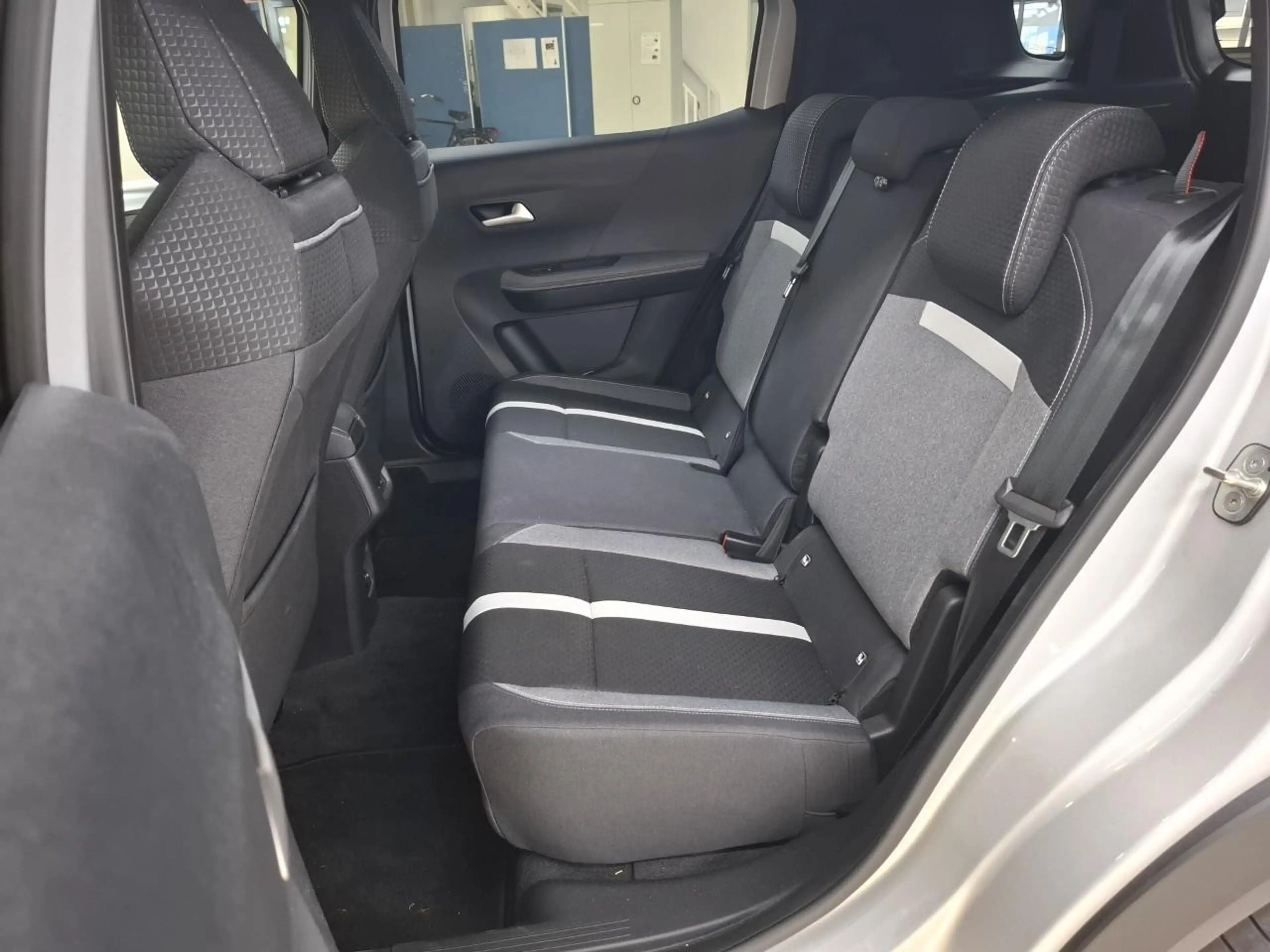 Opel Frontera 1.2 Turbo Hybrid GS 7p. Winter pakket — photo 6