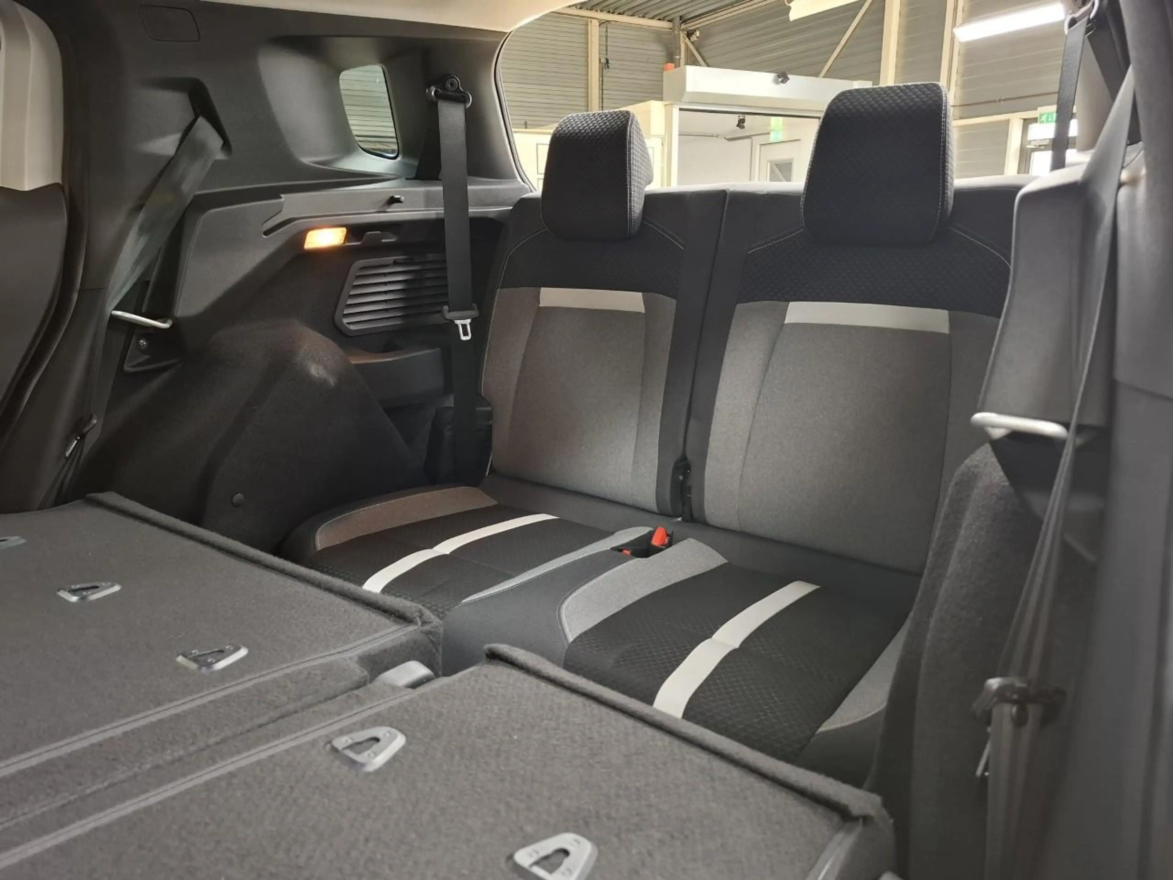 Opel Frontera 1.2 Turbo Hybrid GS 7p. Winter pakket — photo 7