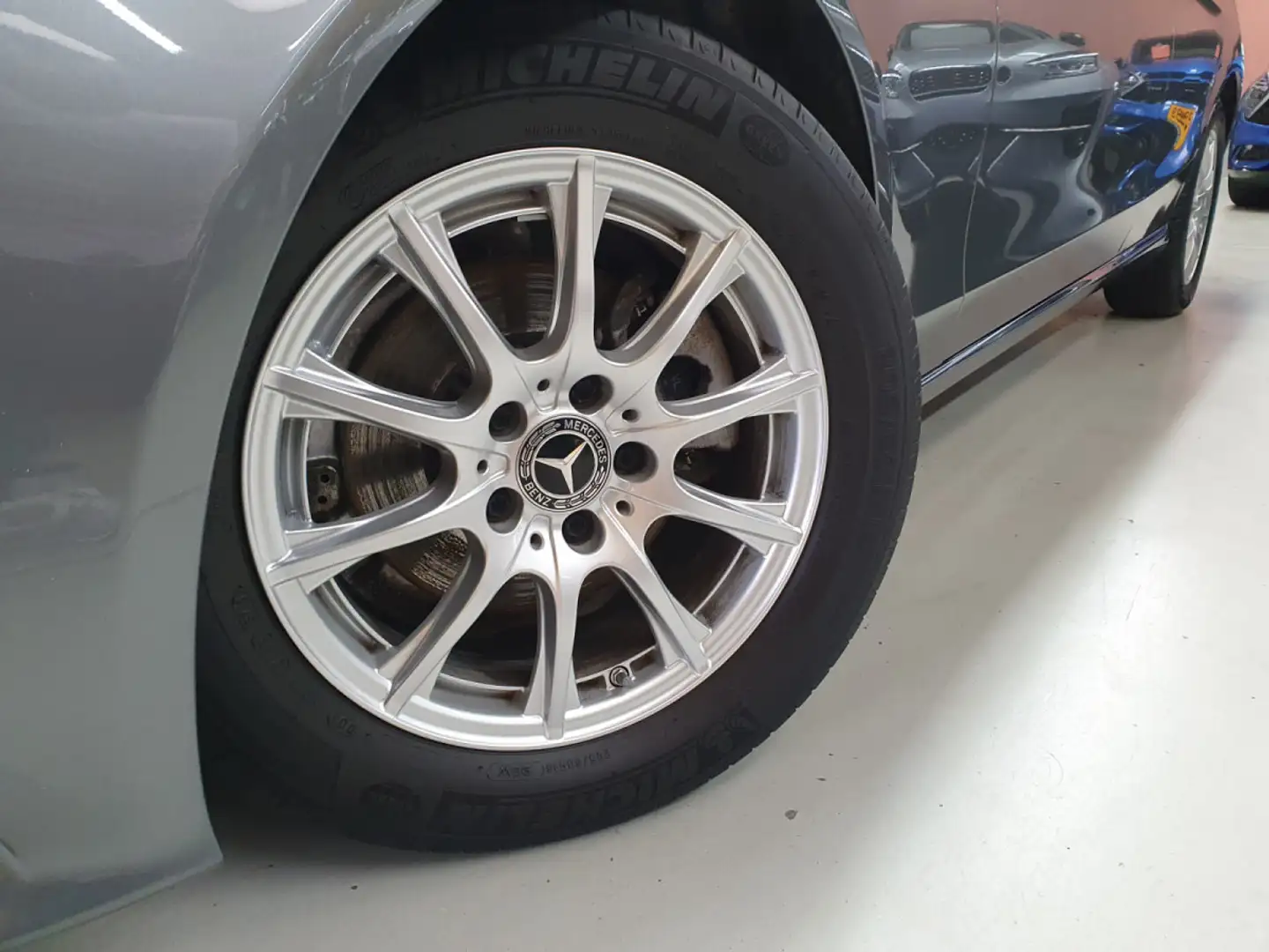 Mercedes-Benz C 200 CDI BREAK 160 Gris - 2