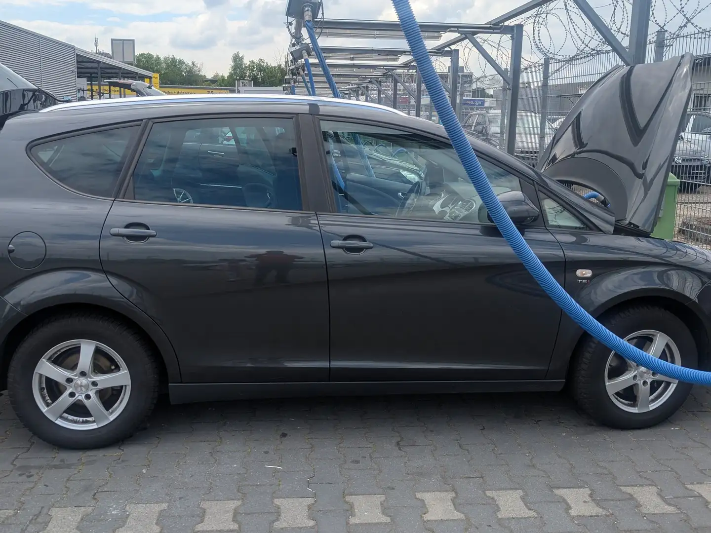 SEAT Altea XL 1.6 LPG Reference Grau - 2