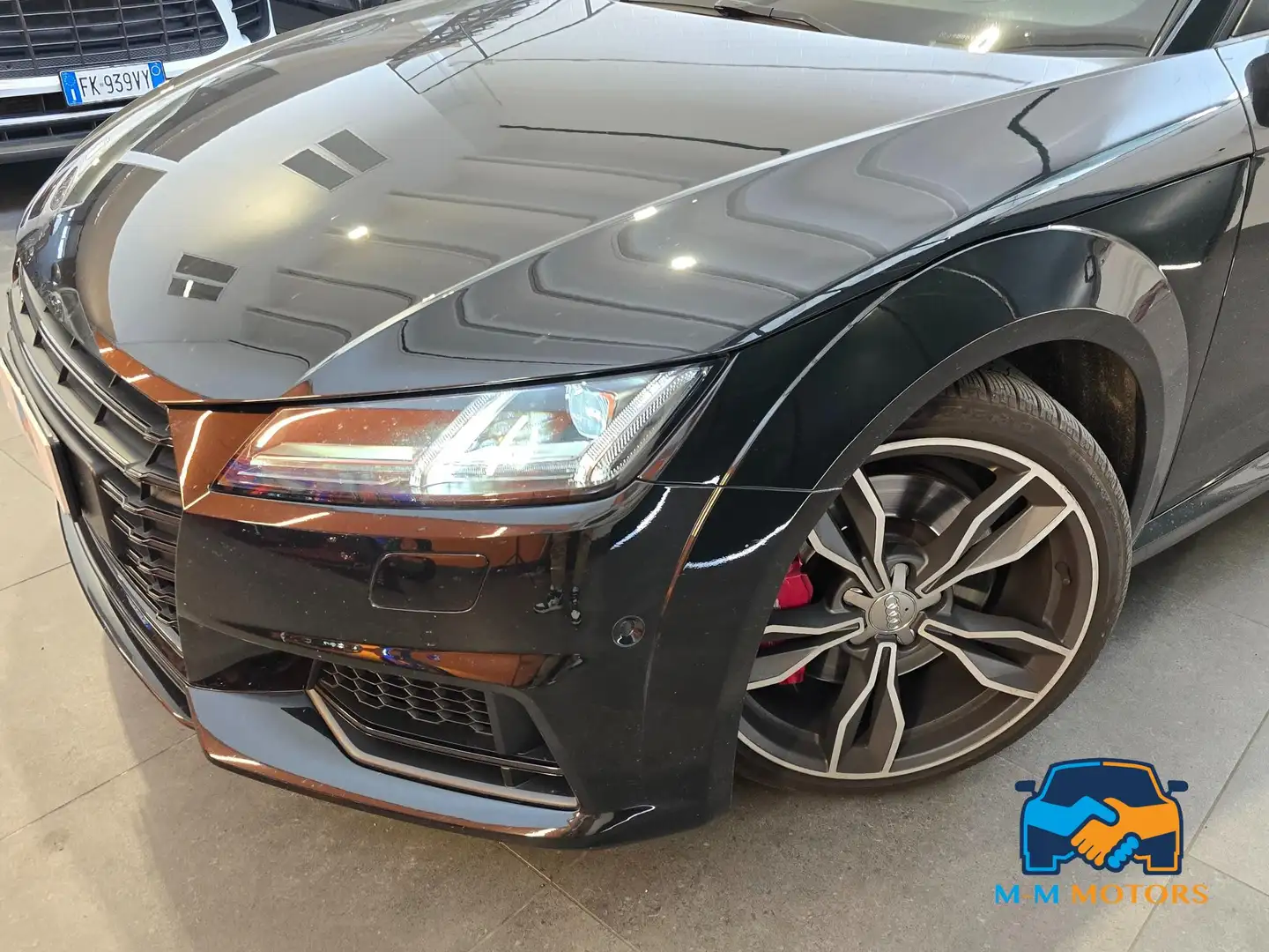 Audi TTS 2.0 tfsi quattro s-tronic Schwarz - 2