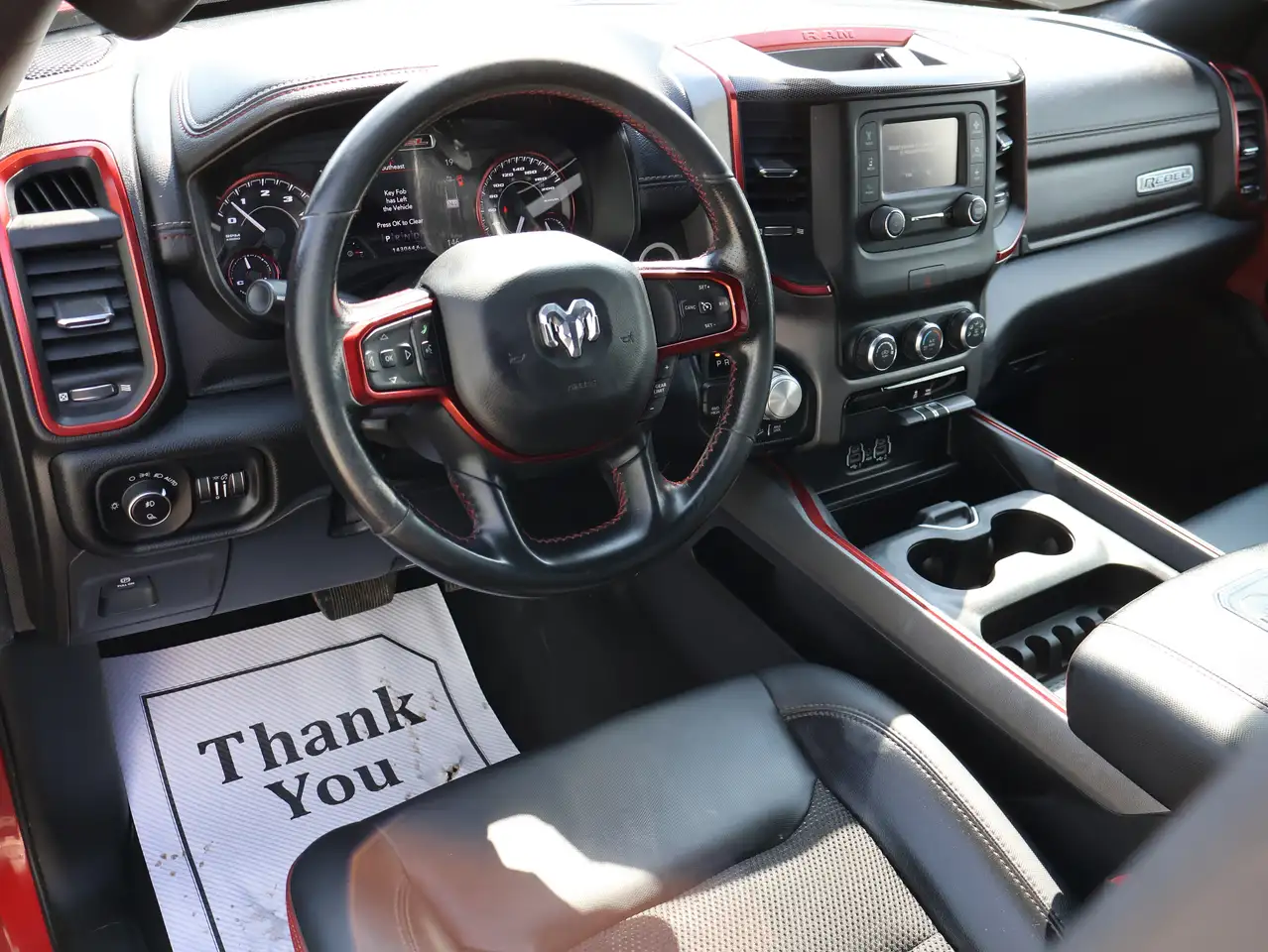 RAM 1500 снимка RAM 1500