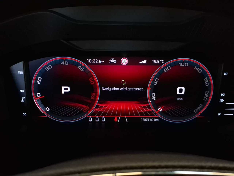 Skoda Kodiaq 2.0 TDI 4x4 Sportline Matrix Virtual AHK — photo 10