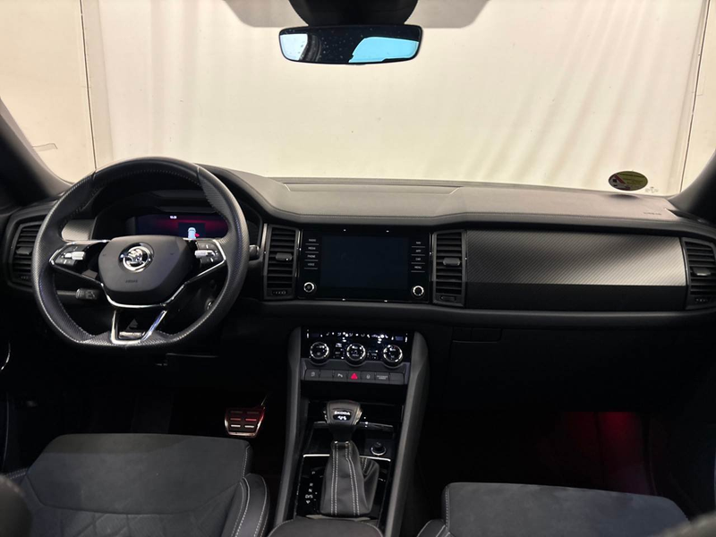 Skoda Kodiaq 2.0 TDI 4x4 Sportline Matrix Virtual AHK — photo 6