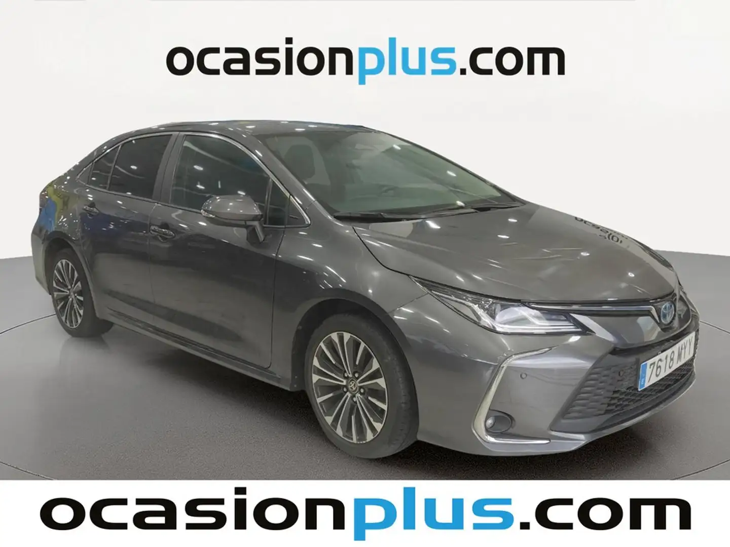 Toyota Corolla Sedán 140H Style Gris - 2