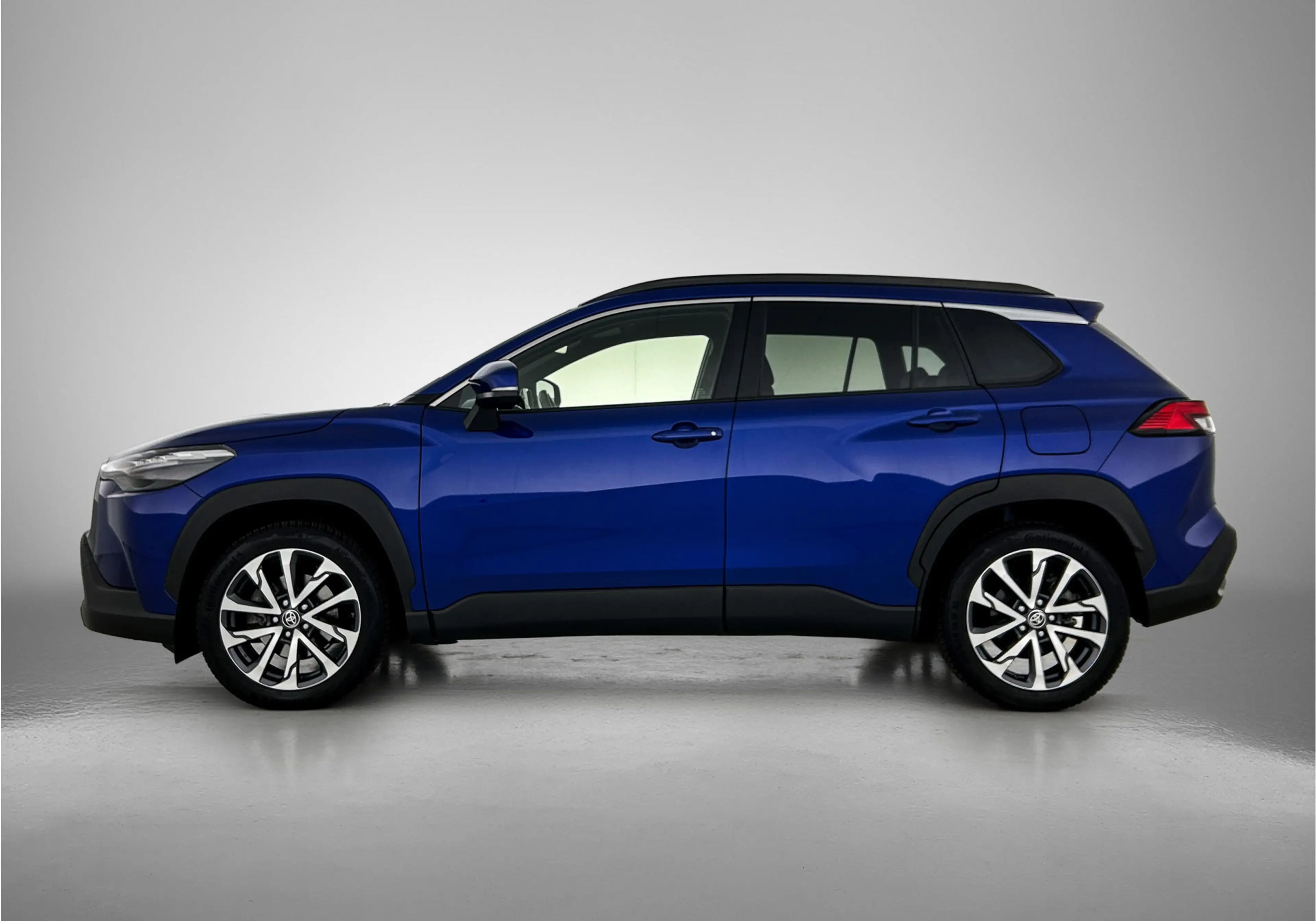 Toyota Corolla Cross 2.0 Hybrid First Edition | Trekhaak | — photo 3