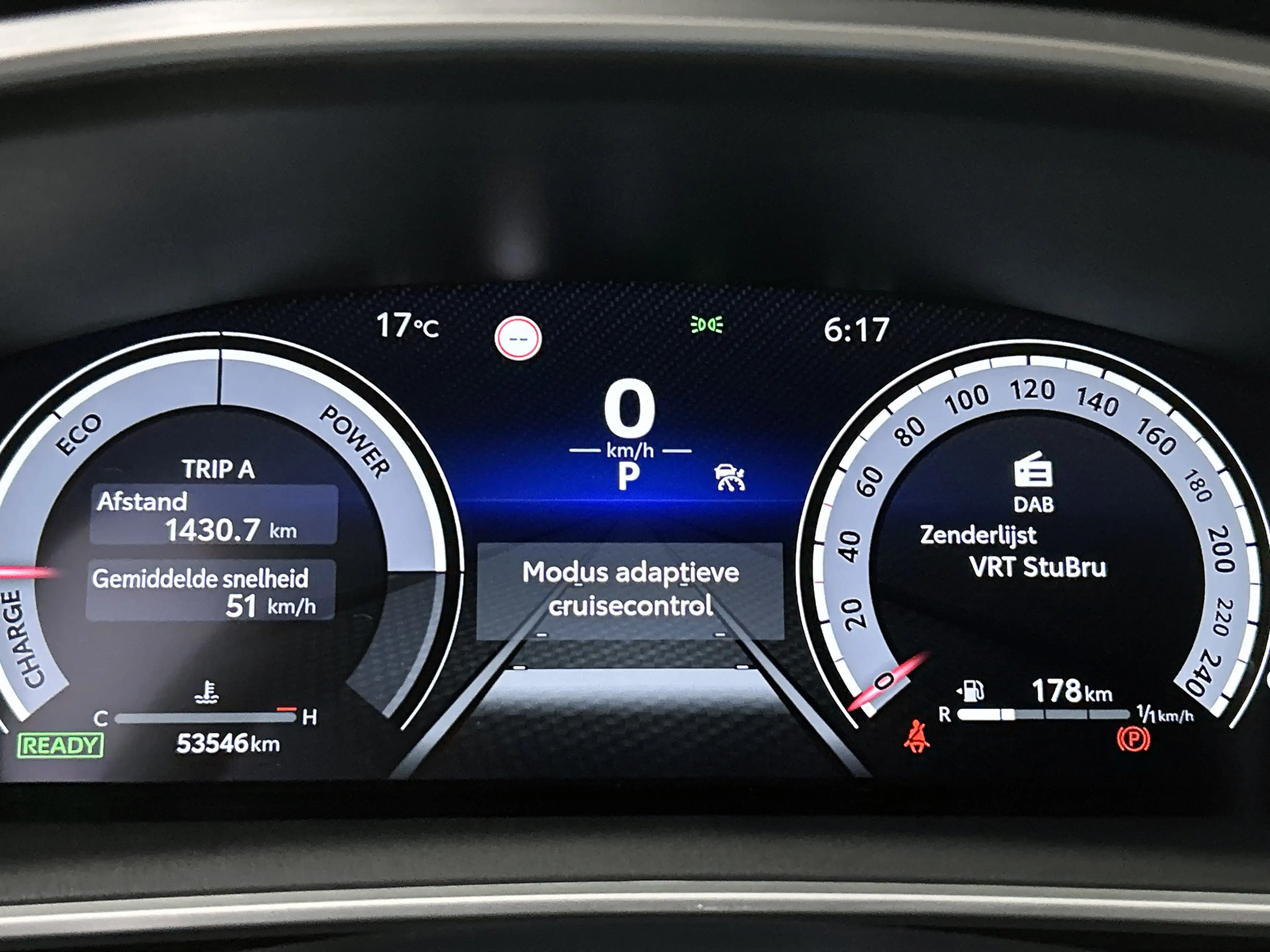 Toyota Corolla Cross 2.0 Hybrid First Edition | Trekhaak | — photo 6