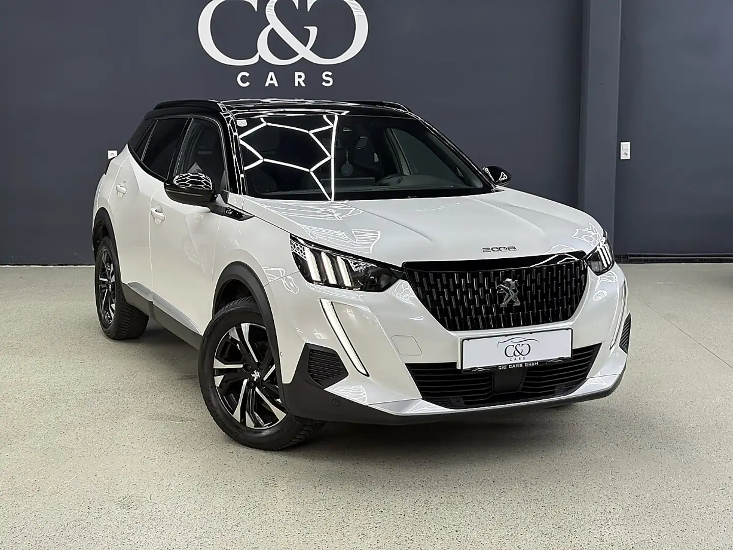 Peugeot 2008 1.2 PureTech 130 GT (EURO 6d) * WERKSGARANTIE *... Weiß - 1