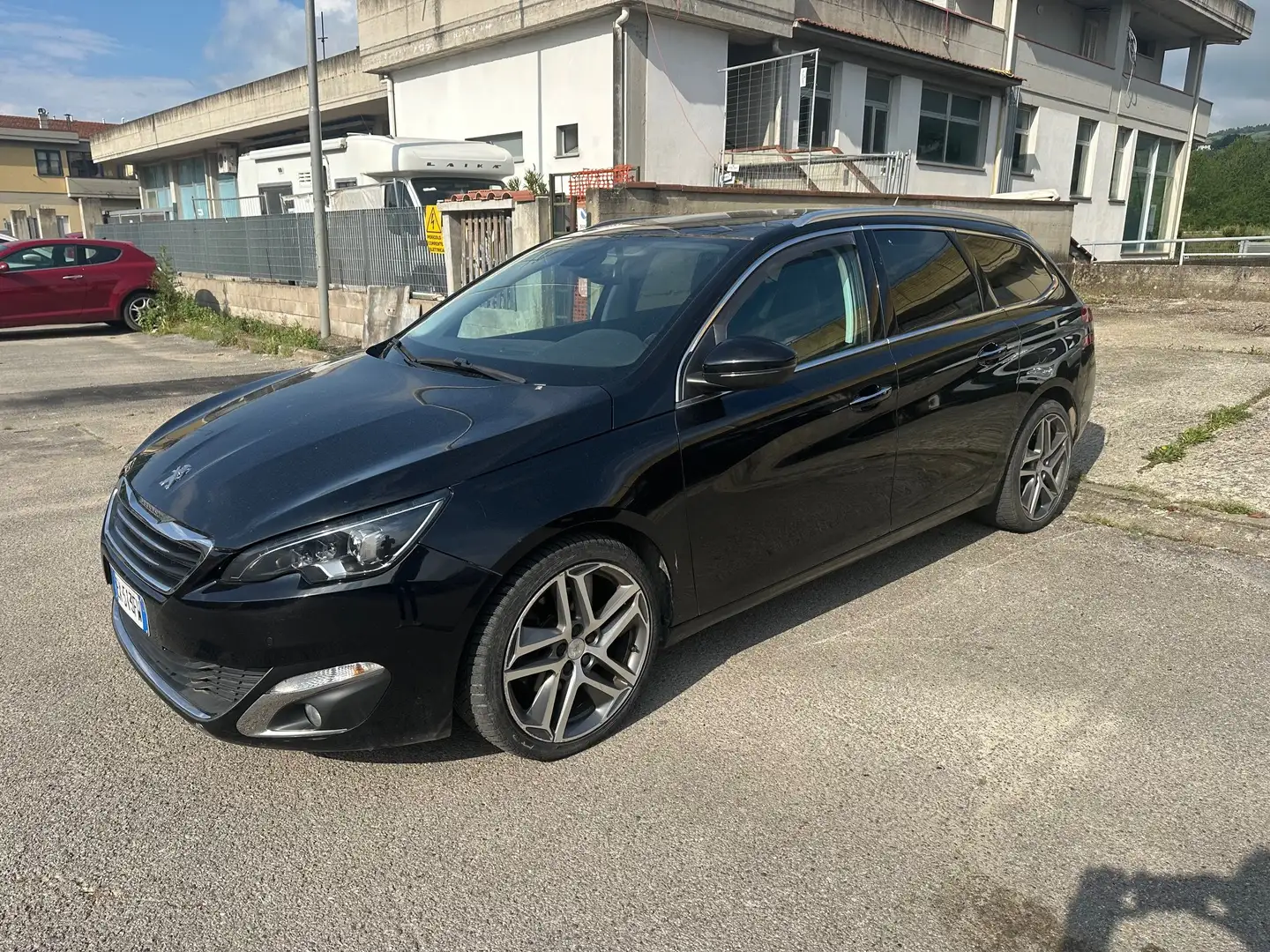 Peugeot 308 308 SW 2.0 bluehdi 16v Allure s Negro - 1