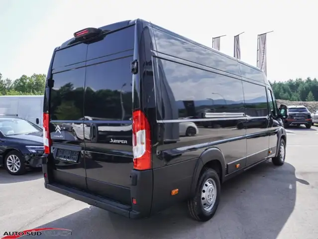 Citroen Jumper Wohnmobil Camper Bravia mobil 35+ L4H2 140 Ansicht 4