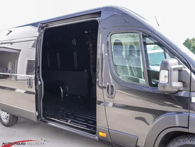 Citroen Jumper Wohnmobil Camper Bravia mobil 35+ L4H2 140 Ansicht 8