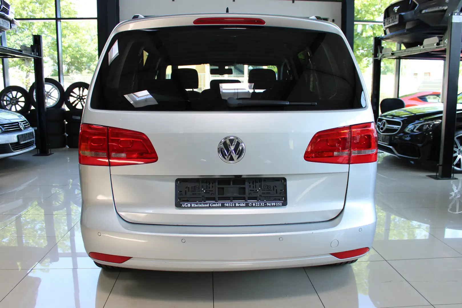 Volkswagen Touran 1.6 TDI BMT DSG BUSINESS-PAKET NAVI PDC KAMERA TOP Argent - 2