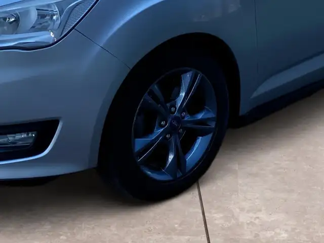 Ford C-Max view 15