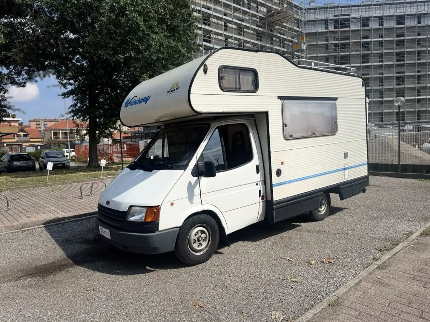 Ford SAFARIWAYS ASWAN MC TDMFHS 5 Bianco - 1