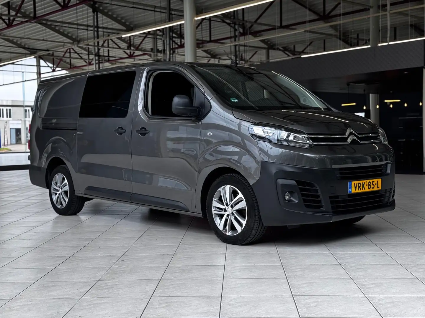 Citroen Jumpy Gbdc XL 2.0 Bluehdi 120PK S&S 6-zits Verhoogd Grijs - 1