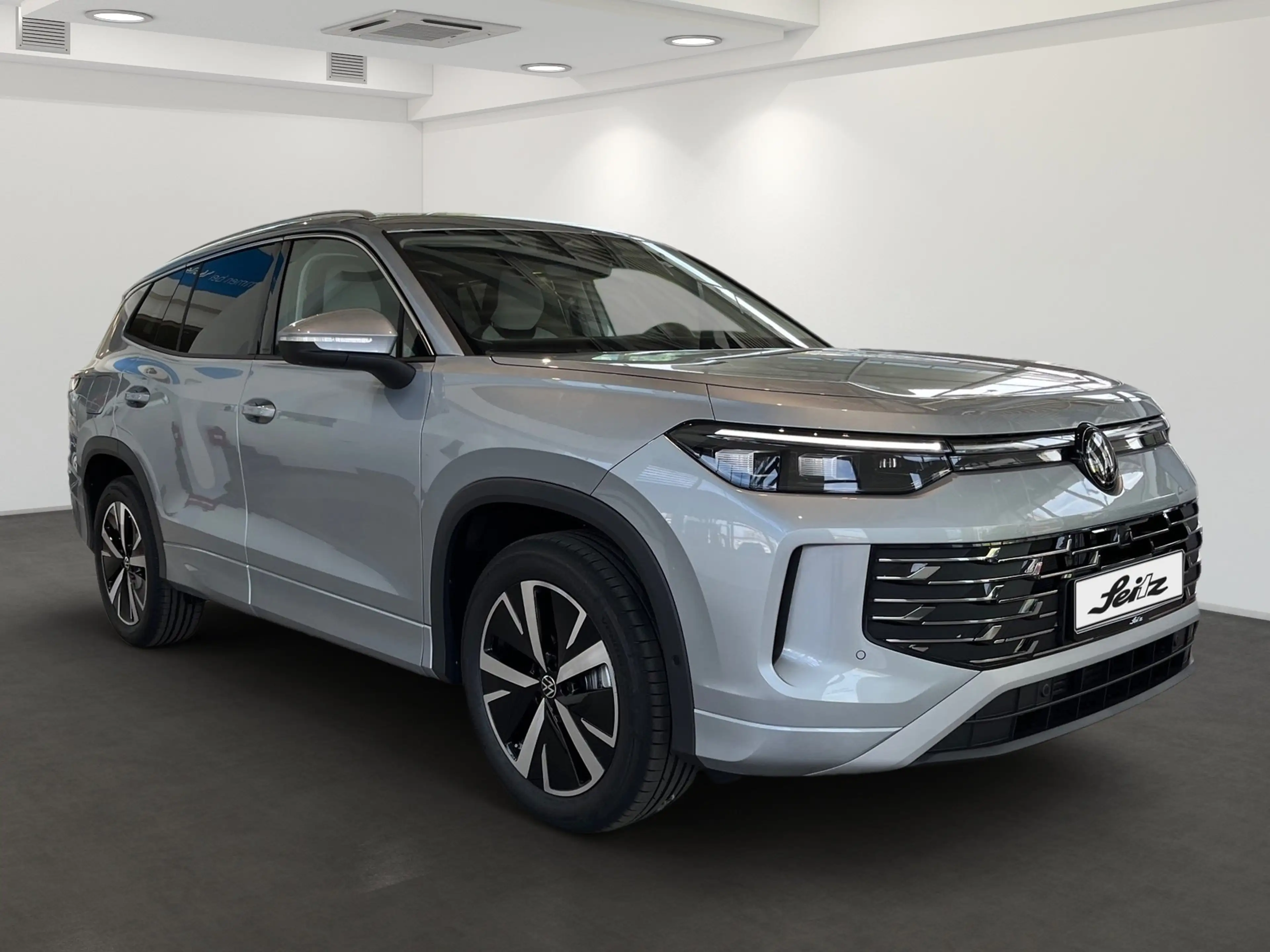 Volkswagen Tayron 2.0 TSI 4M Elegance *AHK*NAVI*KAMERA* — photo 3