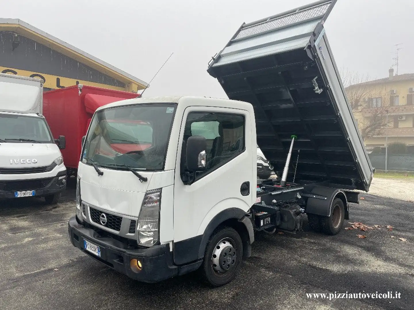 Nissan Cabstar RIBALTABILE TRILATERALE [R151] Bianco - 1