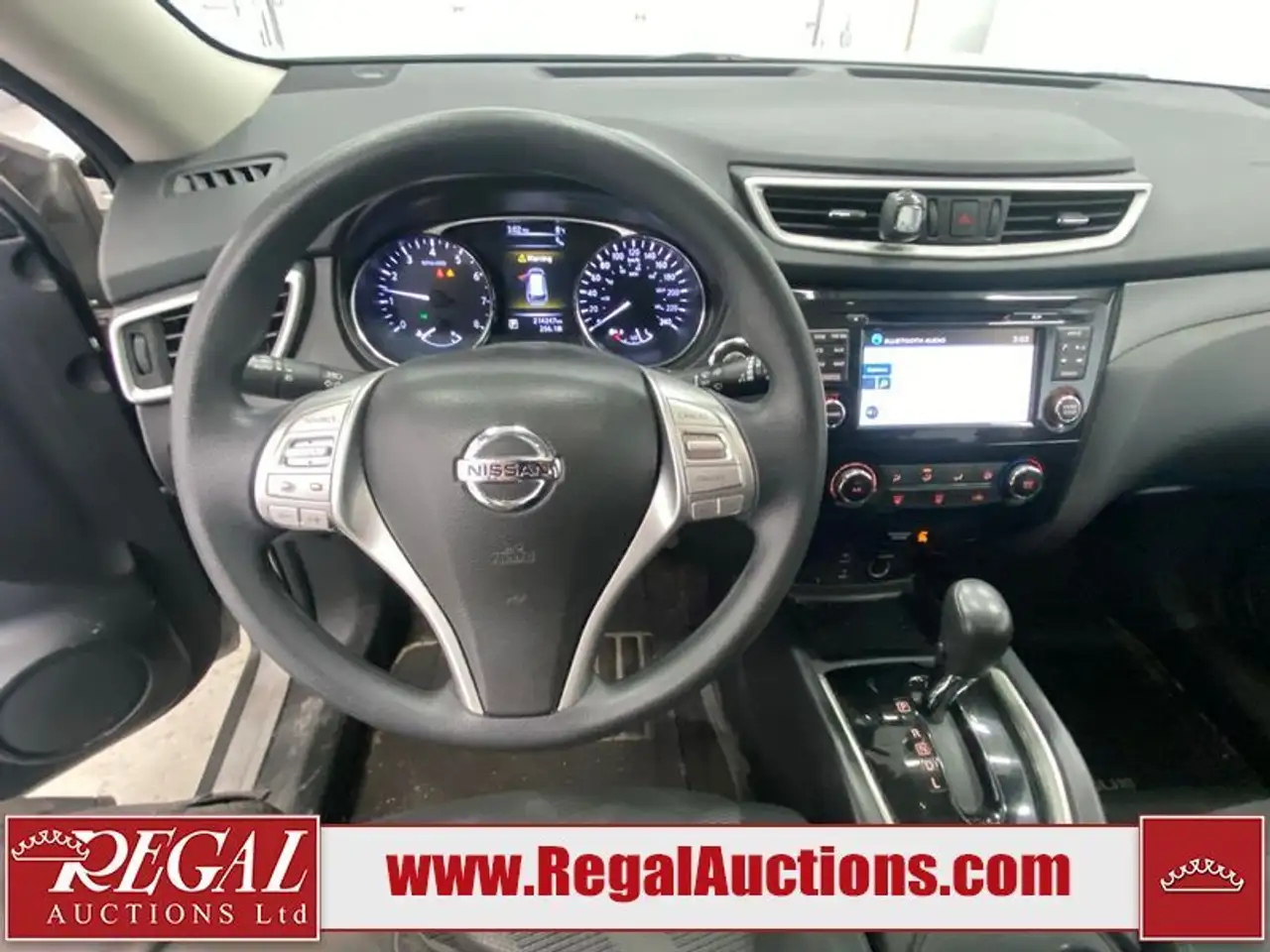 Nissan Rogue fotografie Nissan Rogue