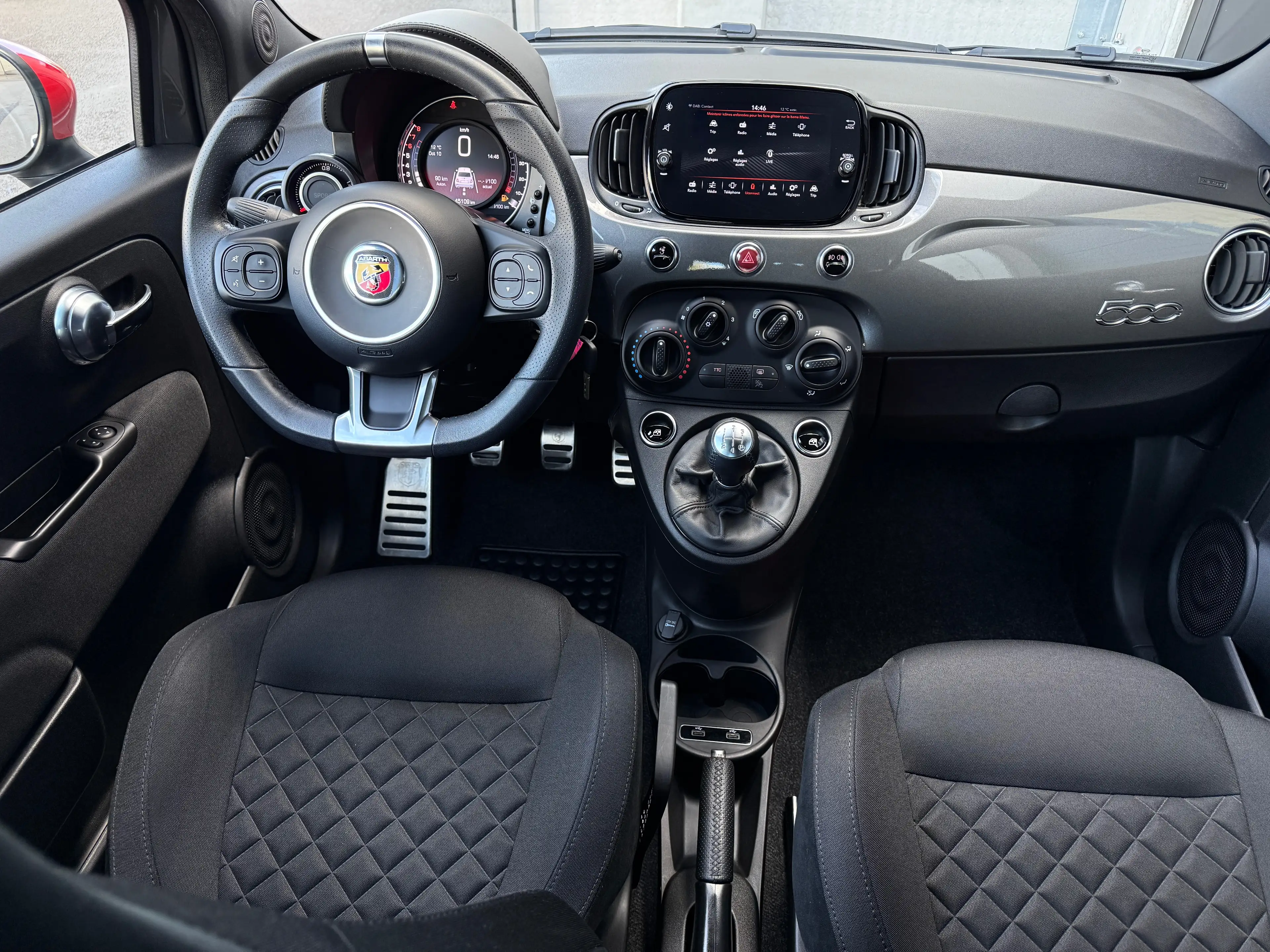 Abarth 595 1.4i TURBO 145CV !! 1ER MAiN !! ETAT NEUF !! GARANTiE !! — photo 15