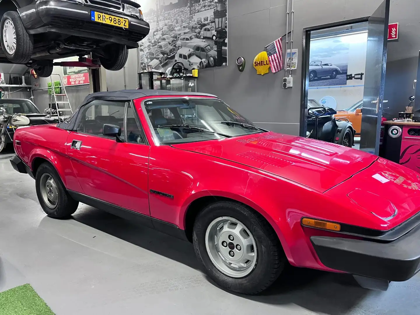 Triumph TR7 2.0 Softtop Rot - 2