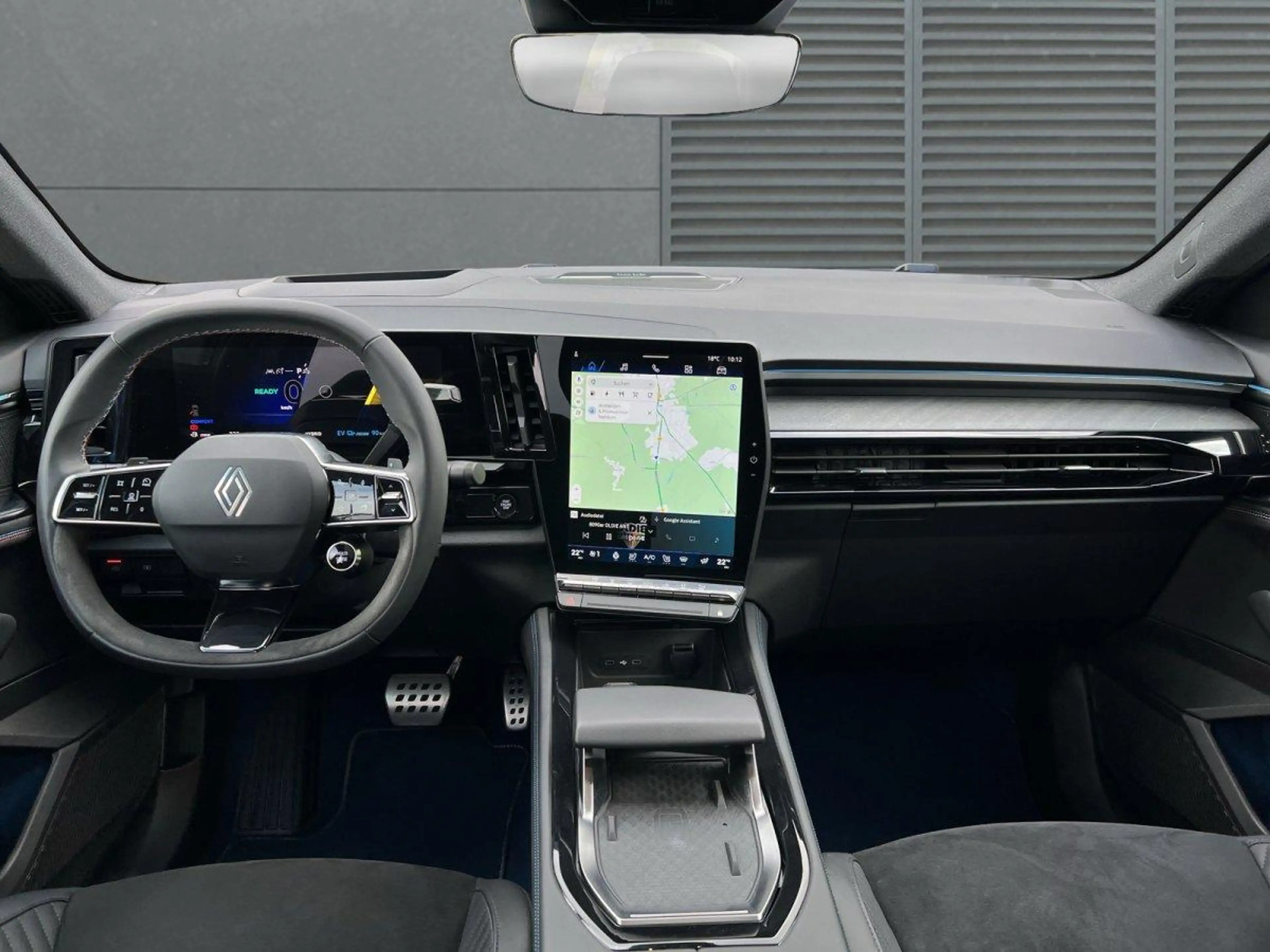 Renault Rafale Atelier Alpine Pano+AHK+RFK+SHZ Plug-in Hybrid ... — photo 5