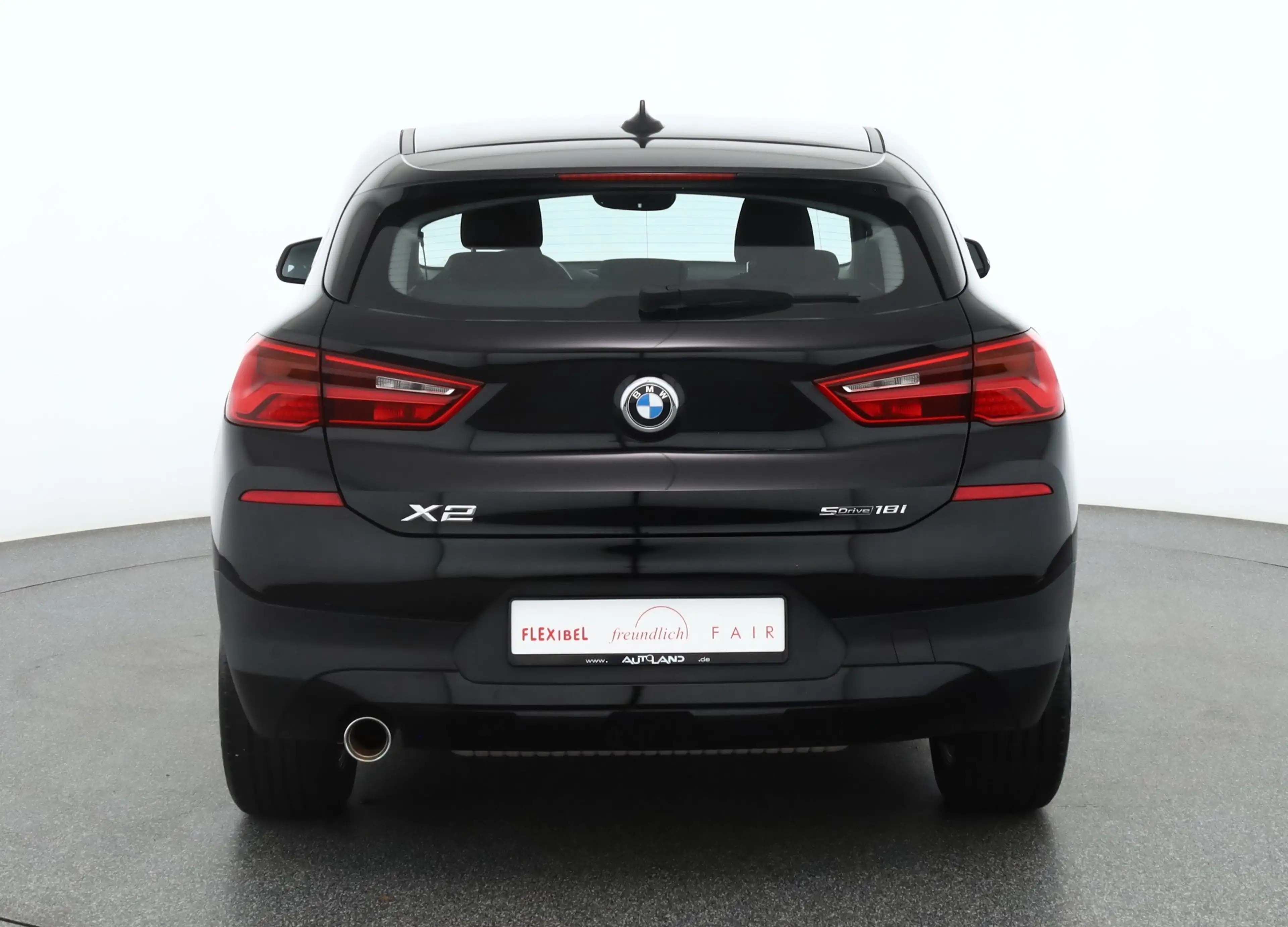 BMW X2 18i Advantage LED Navi Sitzheizung Tempo 1.Hd — photo 4