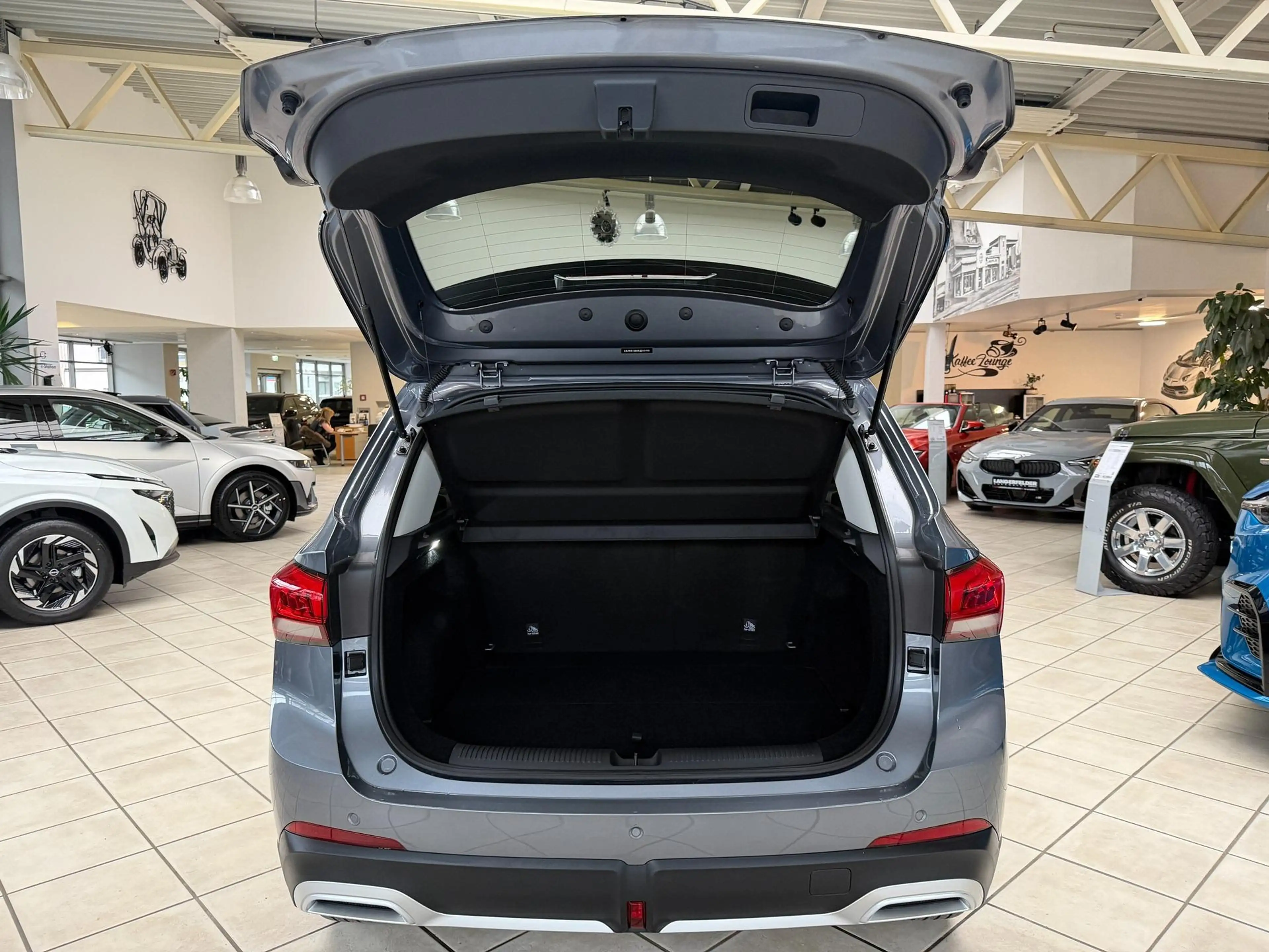 MG ZS MG ZS Hybrid +Luxury*PANO*360°*CARPLAY* — photo 11