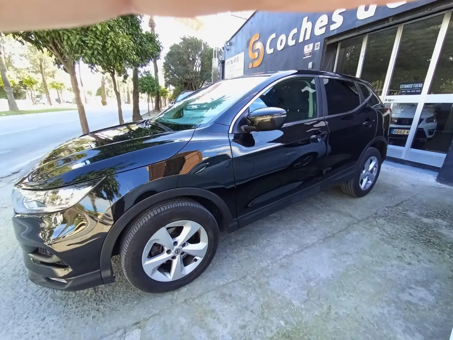 Nissan Qashqai 1.5dCi Acenta 4x2 85kW Noir - 1