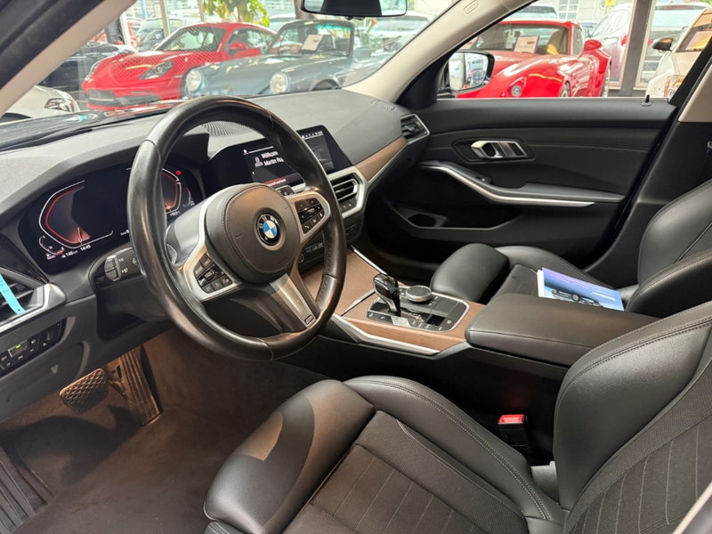 BMW 320 d Advantage Touring Laserlicht Scheckheft — photo 9