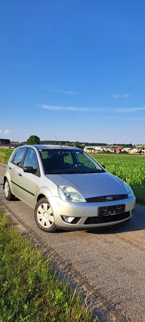 Ford Fiesta Ambiente 1,4 16V Alu 15" - 1