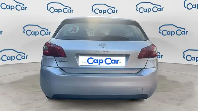 Peugeot 308 view 3