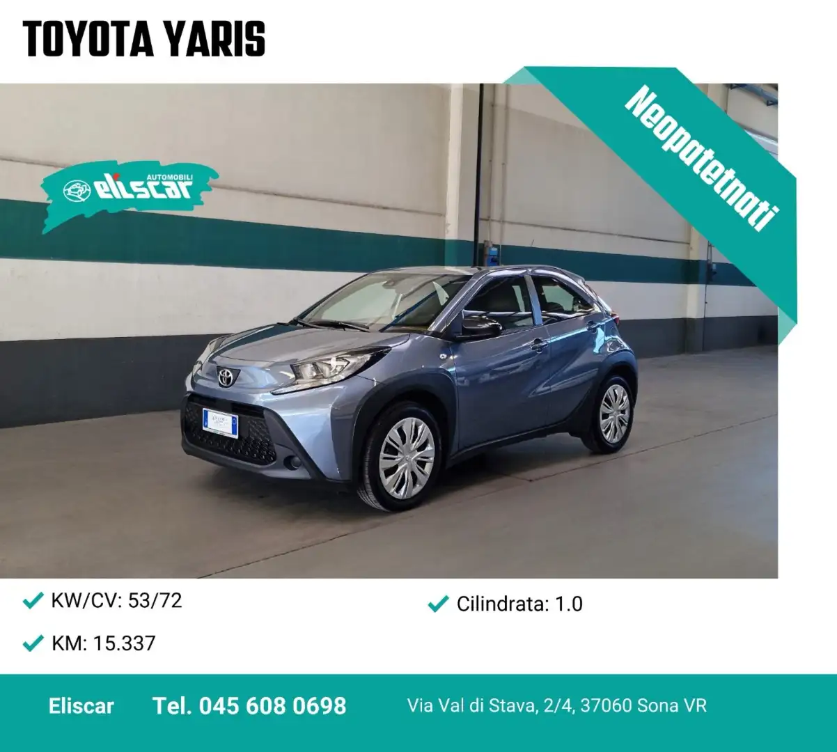 Toyota Aygo X 1.0 VVT-i 72 CV 5 porte Active Grau - 1